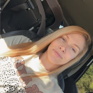 Meet your Posher, Kendra